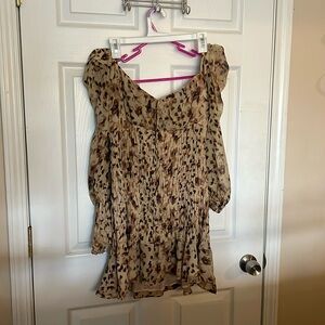 Floral/leopard print scrunch mini dress with sleeves size medium